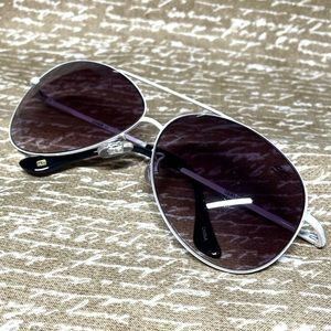🍋 *BOGO* White Rimmed Aviators